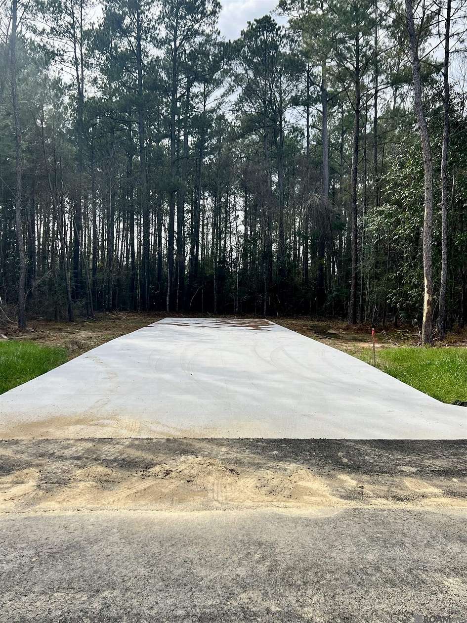 2.25 Acres of Residential Land for Sale in Livingston, Louisiana