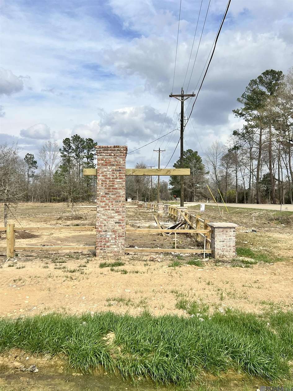 2.66 Acres of Residential Land for Sale in Livingston, Louisiana