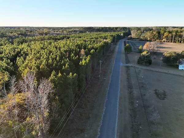 8 Acres of Land for Sale in Varnville, South Carolina