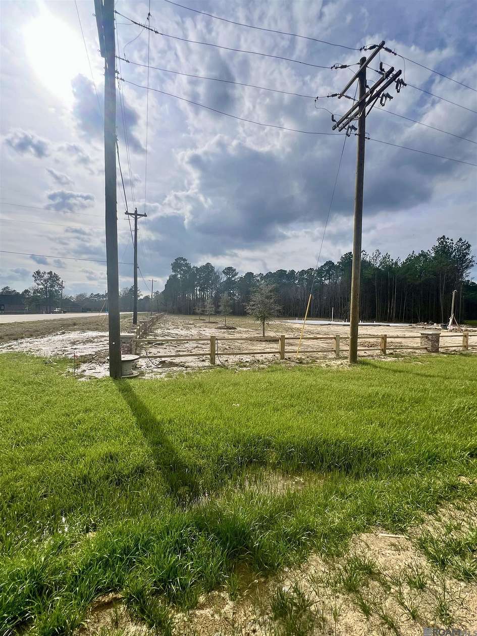 3 Acres of Residential Land for Sale in Livingston, Louisiana