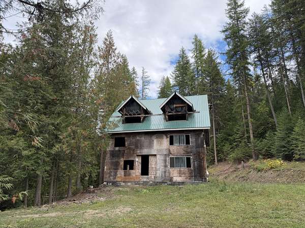 28 Acres of Recreational Land with Home for Sale in Colville, Washington