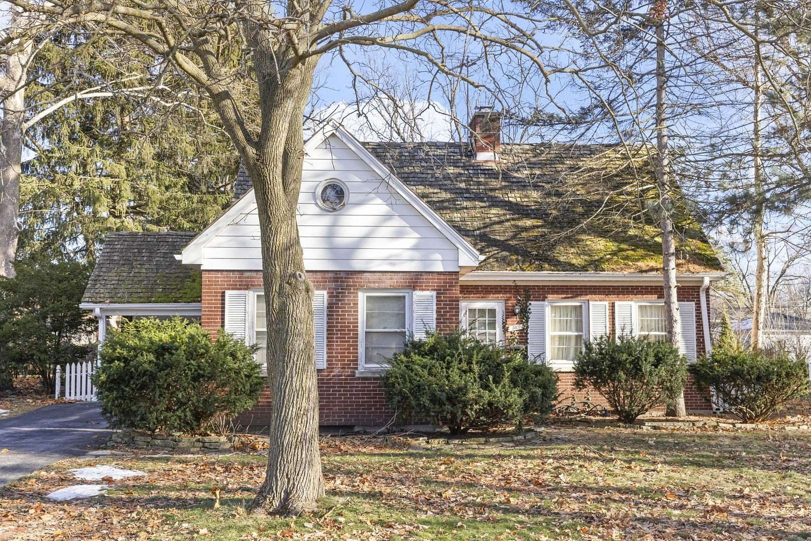 0.26 Acres of Residential Land for Sale in Glen Ellyn, Illinois