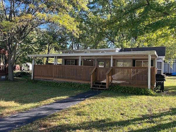 0.11 Acres of Residential Land for Sale in Seneca, Illinois