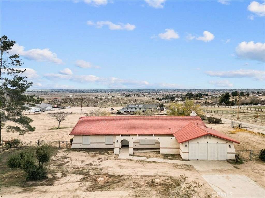 2 Acres of Residential Land with Home for Sale in Apple Valley, California