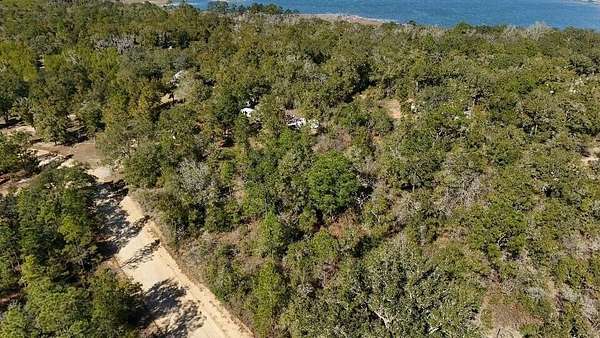 1 Acre of Residential Land for Sale in Chipley, Florida