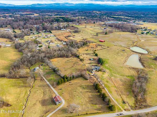 16 Acres of Land for Sale in Madisonville, Tennessee