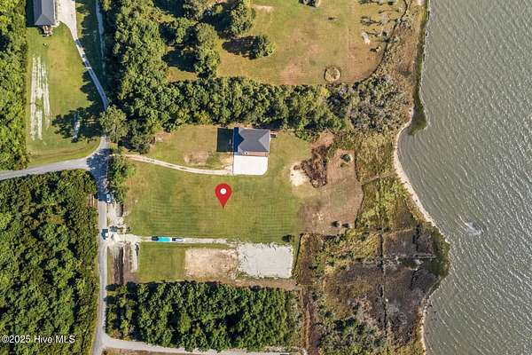 2 Acres of Residential Land for Sale in Beaufort, North Carolina