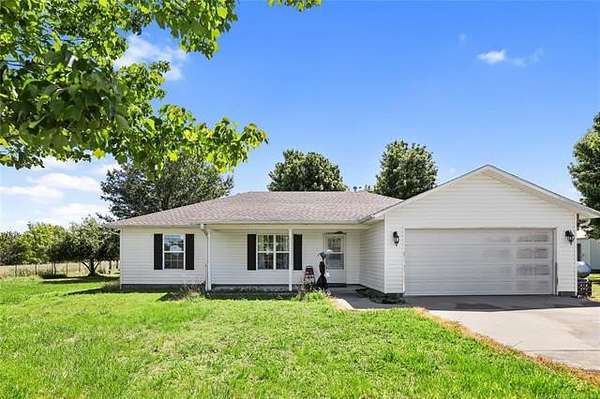18 Acres of Land with Home for Sale in Jay, Oklahoma