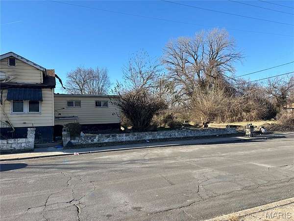 0.25 Acres of Residential Land for Sale in Madison, Illinois