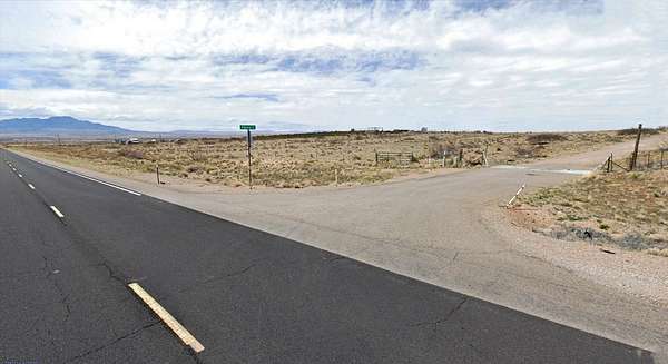 1.52 Acres of Residential Land for Sale in Veguita, New Mexico