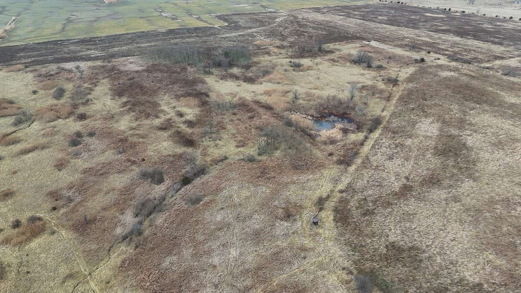 80.4 Acres of Recreational Land for Sale in West Terre Haute, Indiana