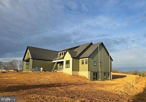 3.5 Acres of Residential Land with Home for Sale in Harpers Ferry, West Virginia