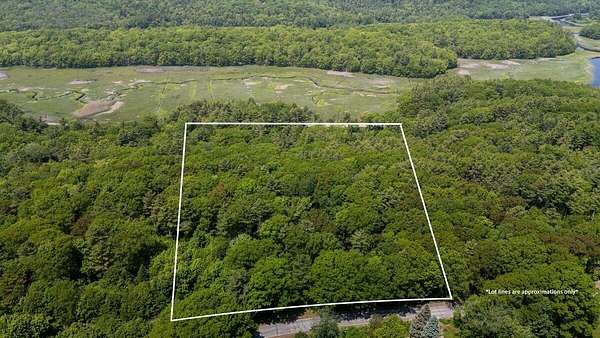 5.34 Acres of Residential Land for Sale in Newcastle, Maine