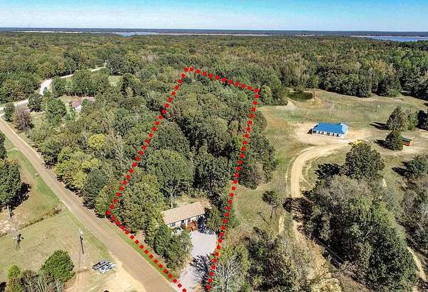 3.2 Acres of Residential Land with Home for Sale in Oakland, Mississippi