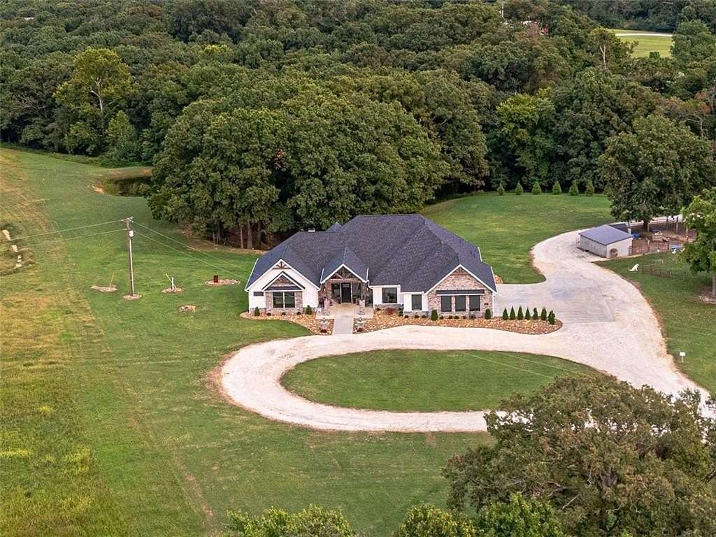 12 Acres of Land with Home for Sale in Bentonville, Arkansas