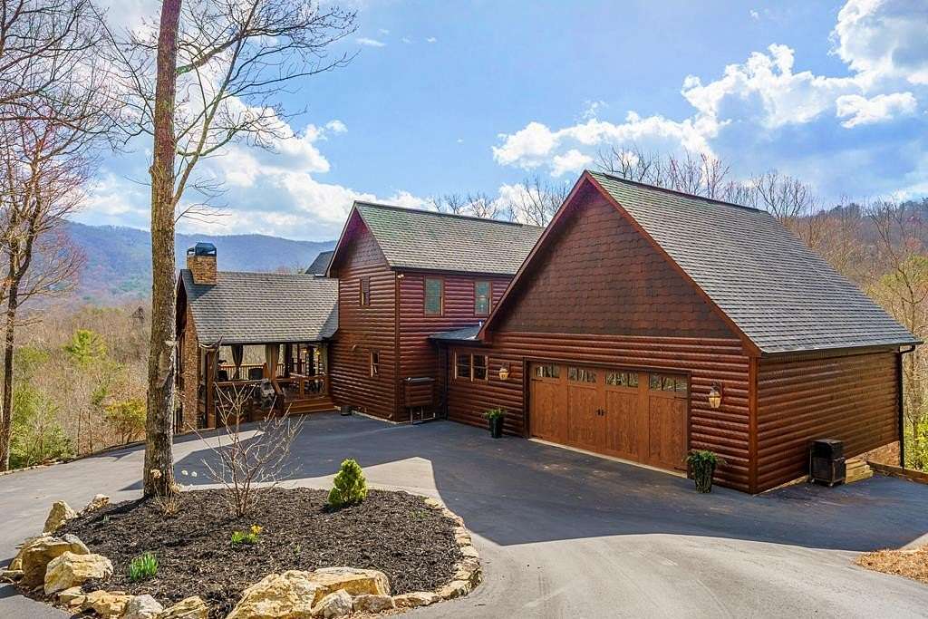 3 Acres of Land with Home for Sale in Blue Ridge, Georgia