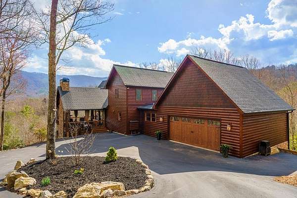 3 Acres of Land with Home for Sale in Blue Ridge, Georgia