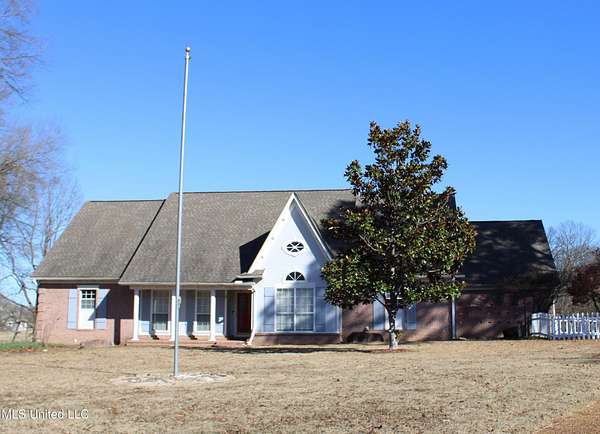 1.53 Acres of Residential Land with Home for Sale in Olive Branch, Mississippi