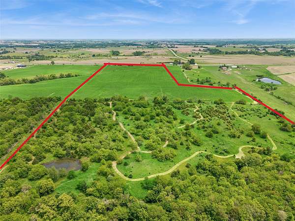 65 Acres of Recreational & Residential Land for Sale in Truro, Iowa