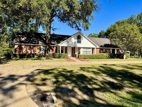 6.1 Acres of Land with Home for Sale in Crockett, Texas
