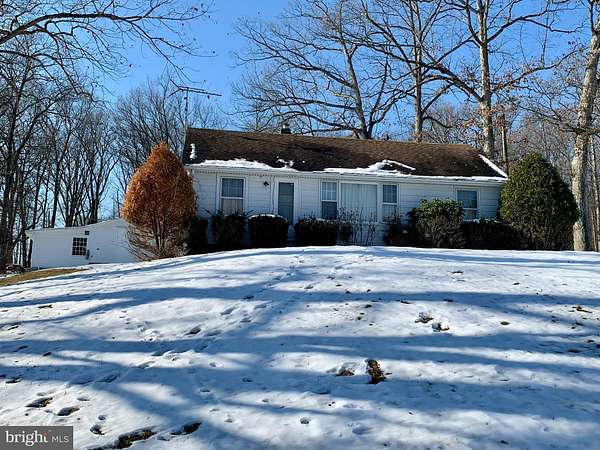 13.7 Acres of Land with Home for Sale in Hamburg, Pennsylvania