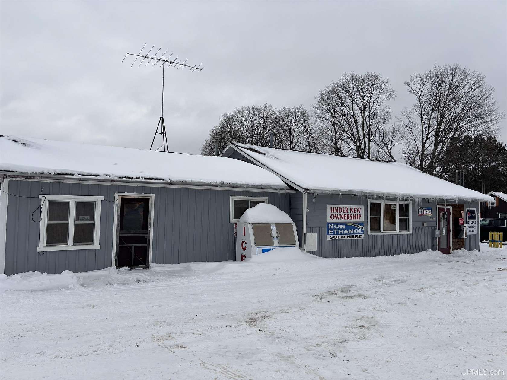 4 Acres of Improved Mixed-Use Land for Sale in Naubinway, Michigan