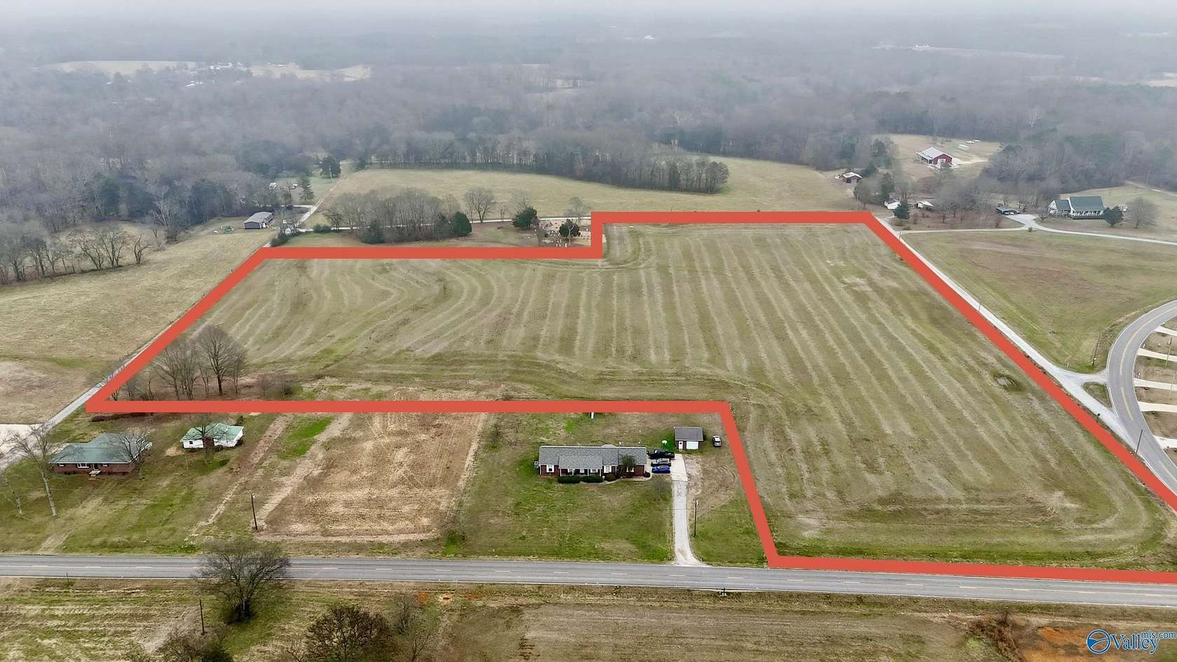 14 Acres of Land for Sale in Harvest, Alabama
