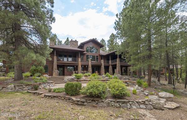 1.67 Acres of Residential Land with Home for Sale in Flagstaff, Arizona