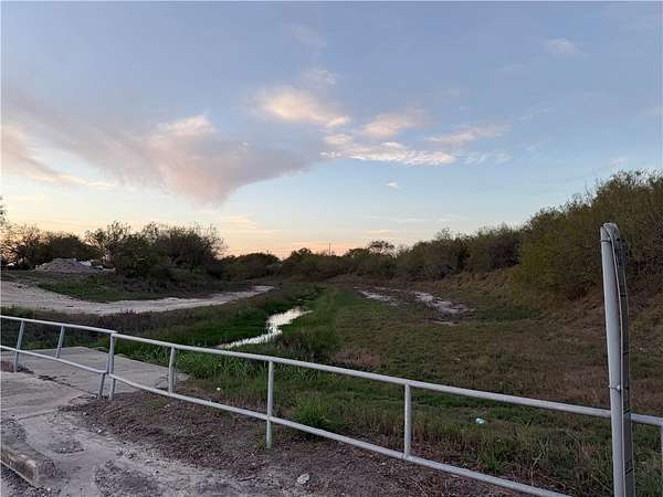 4 Acres of Residential Land for Sale in Kingsville, Texas