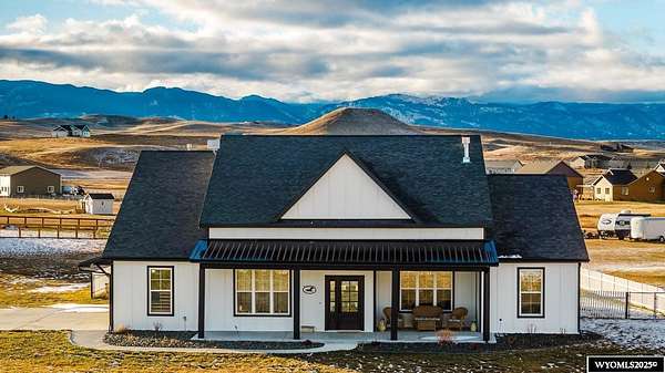 2.36 Acres of Residential Land with Home for Sale in Buffalo, Wyoming