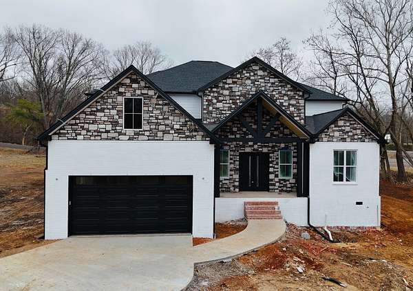 2.2 Acres of Residential Land with Home for Sale in Portland, Tennessee