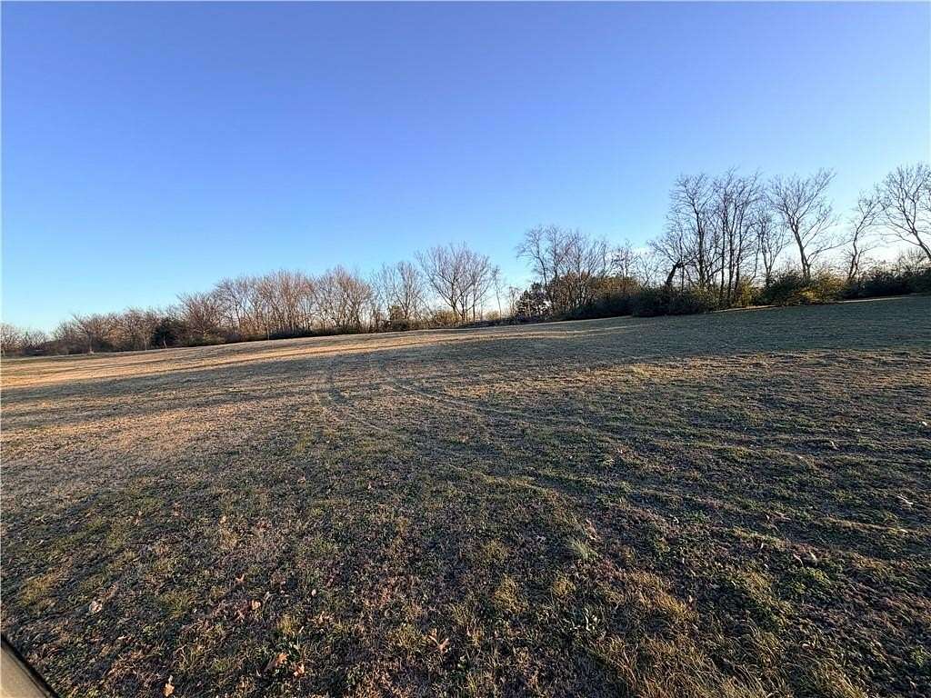 1 Acre of Residential Land for Sale in Siloam Springs, Arkansas