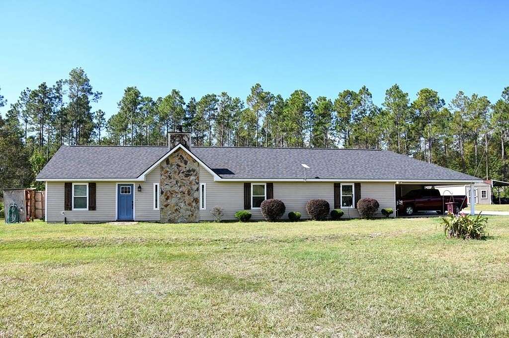 36.8 Acres of Agricultural Land with Home for Sale in Valdosta, Georgia