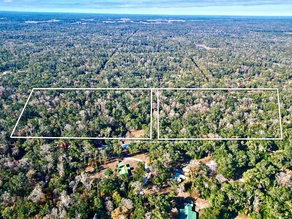 39 Acres of Recreational Land for Sale in Old Town, Florida