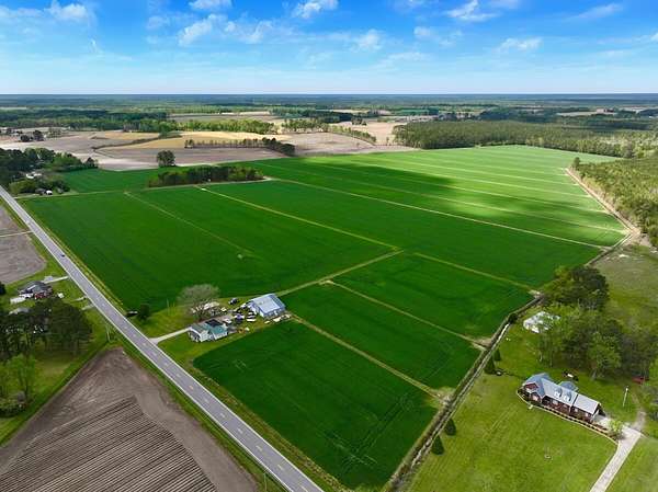 105 Acres of Recreational Land & Farm for Sale in Washington, North Carolina