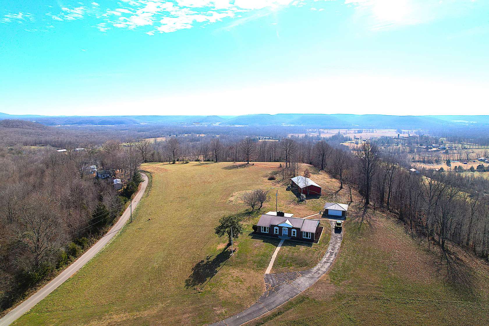 38 Acres of Land with Home for Sale in Dunnville, Kentucky