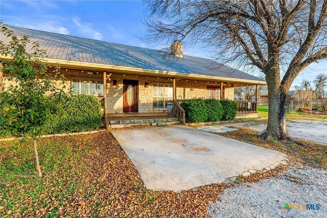 10 Acres of Land with Home for Sale in Belton, Texas