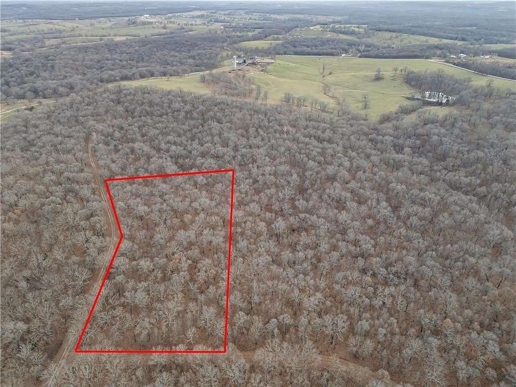 6.15 Acres of Residential Land for Sale in Edwards, Missouri