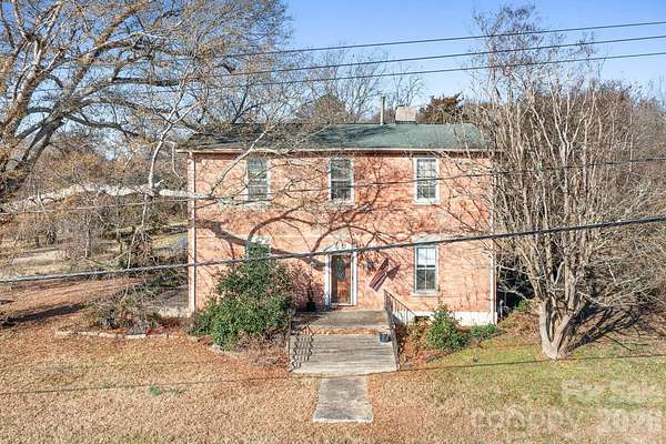 1.85 Acres of Residential Land with Home for Sale in Lincolnton, North Carolina