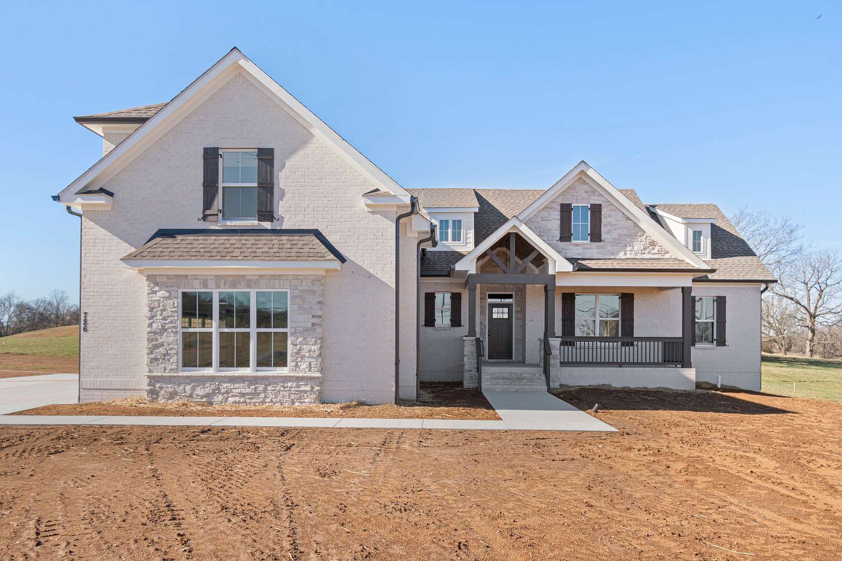 2.39 Acres of Residential Land with Home for Sale in Columbia, Tennessee