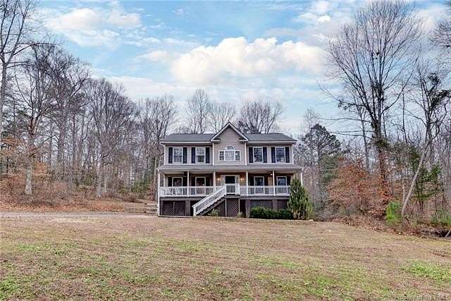 3.64 Acres of Residential Land with Home for Sale in Gloucester, Virginia