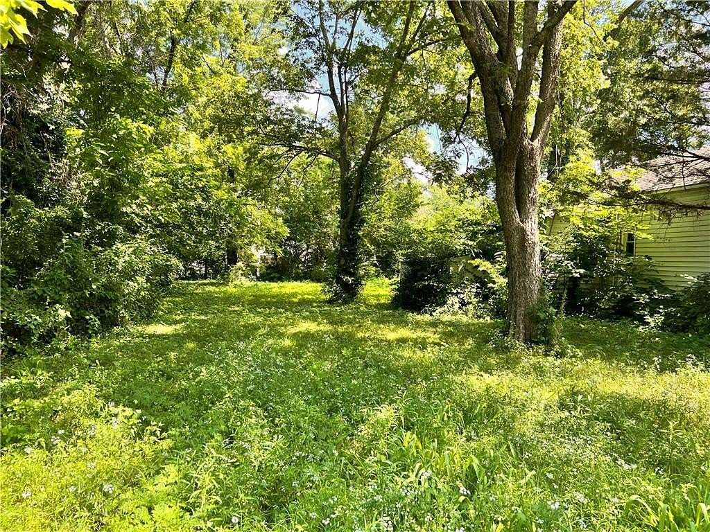 0.32 Acres of Residential Land for Sale in Adrian, Missouri