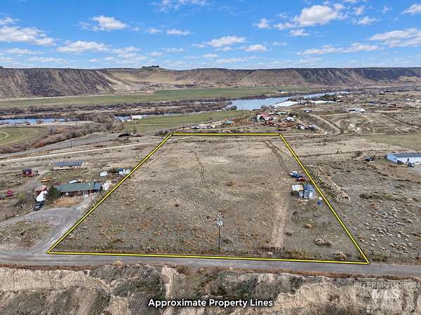 5 Acres of Land for Sale in Melba, Idaho