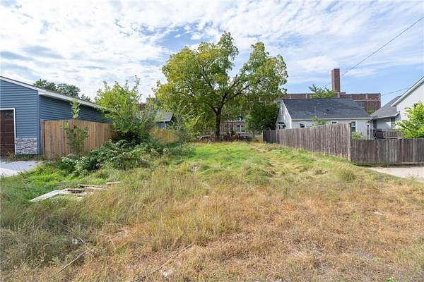 0.12 Acres of Land for Sale in Minneapolis, Minnesota