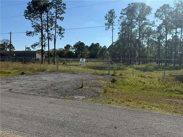 1 Acre of Residential Land for Sale in Clewiston, Florida