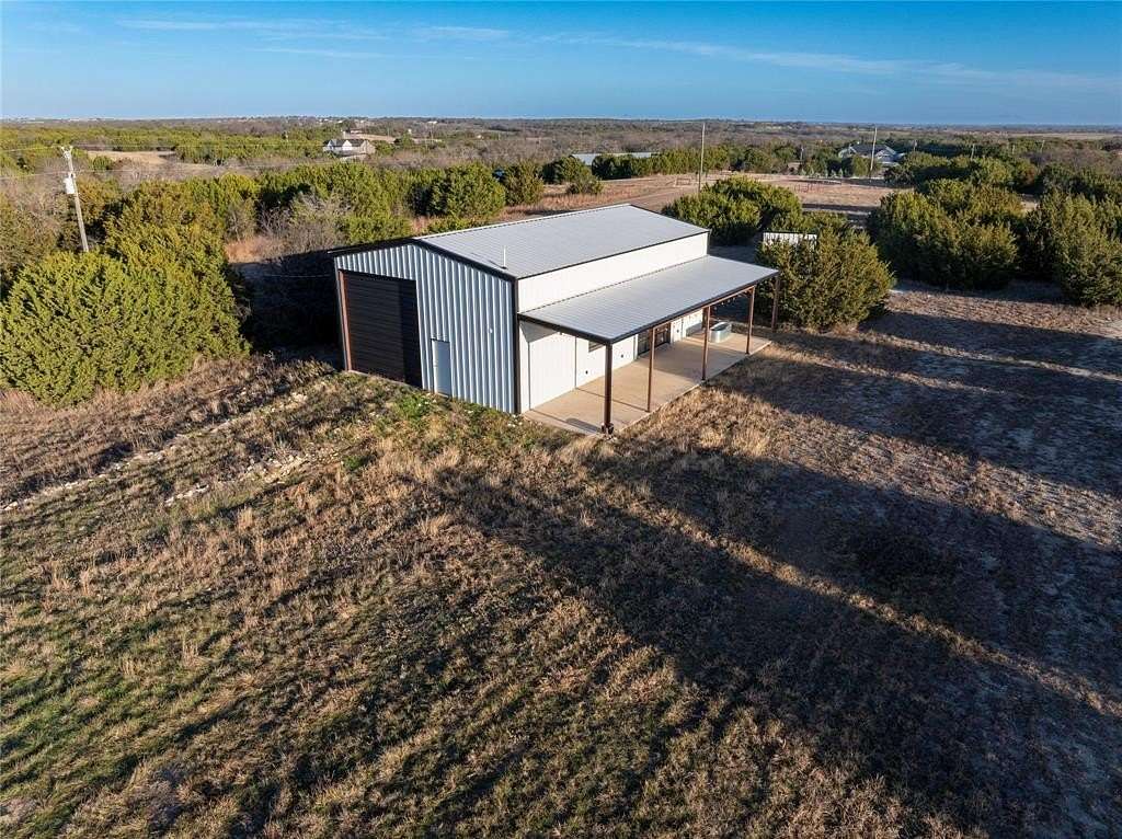 5 Acres of Residential Land for Sale in Rio Vista, Texas