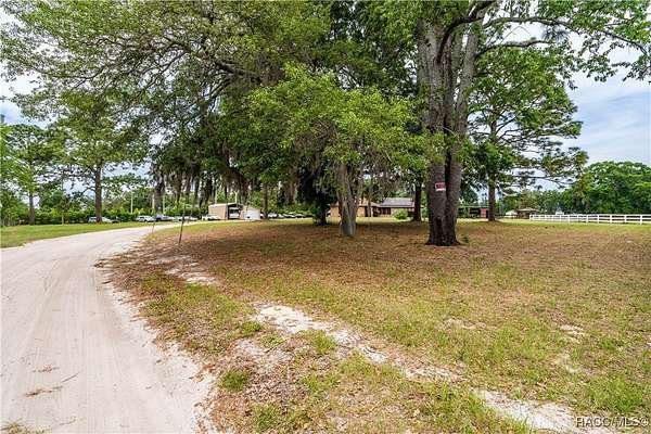 6.64 Acres of Residential Land with Home for Sale in Ocala, Florida