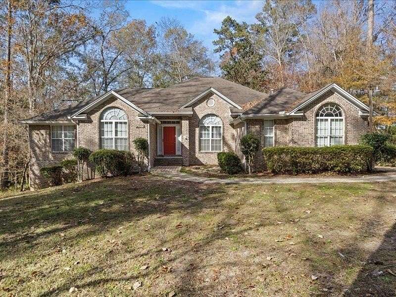 1.86 Acres of Residential Land with Home for Sale in Havana, Florida