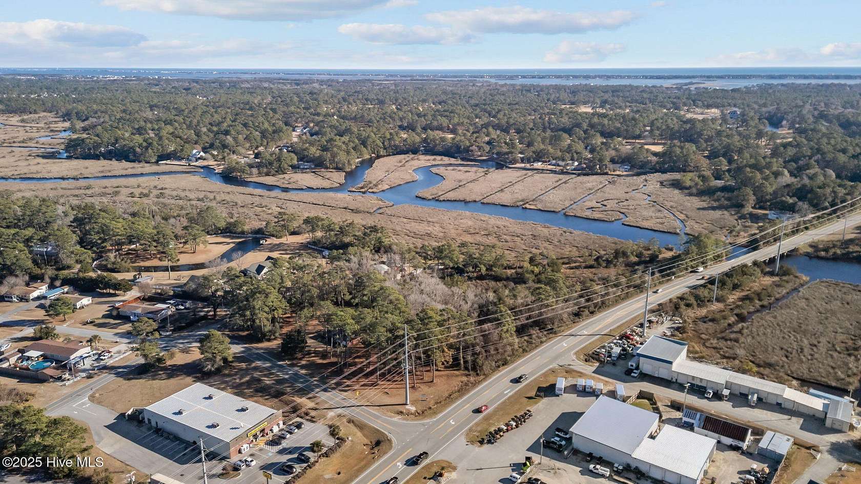 31 Acres of Land for Sale in Peletier, North Carolina