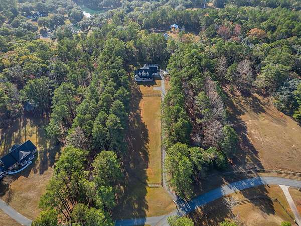 6 Acres of Land with Home for Sale in Tallahassee, Florida